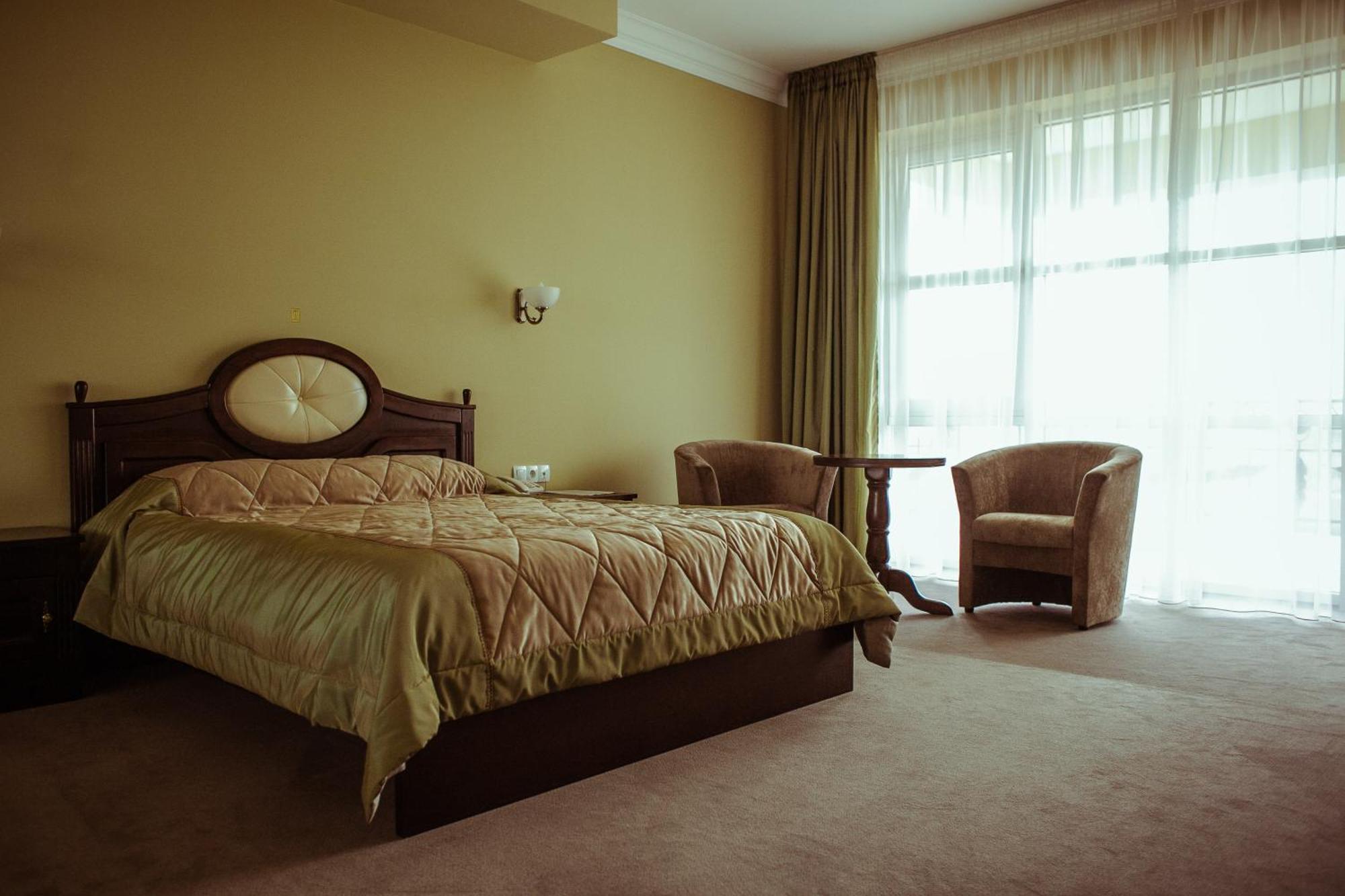 Warszawa Hotel Malekhuv ภายนอก รูปภาพ