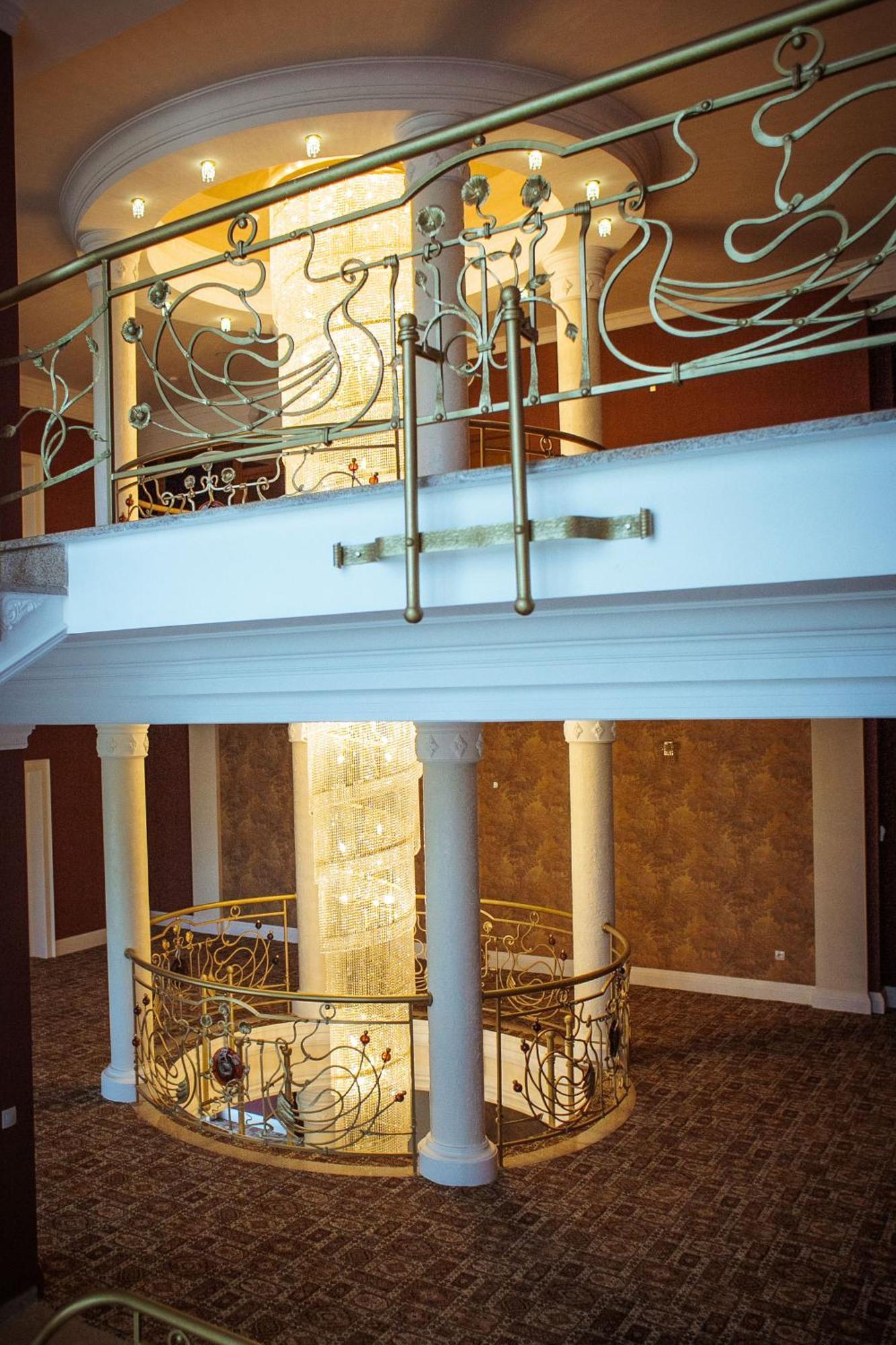 Warszawa Hotel Malekhuv ภายนอก รูปภาพ