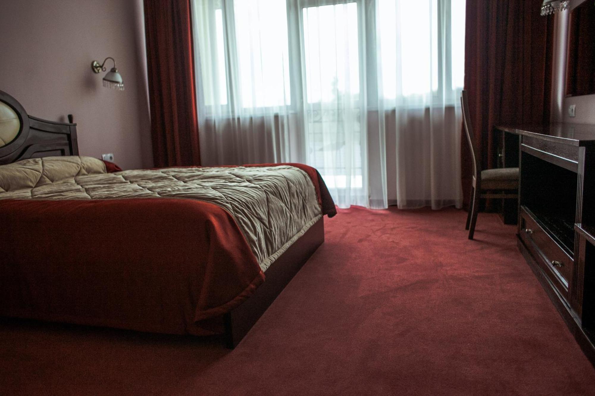 Warszawa Hotel Malekhuv ภายนอก รูปภาพ