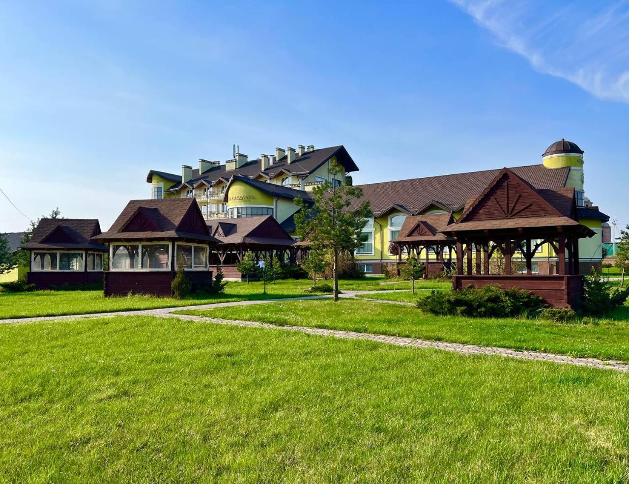Warszawa Hotel Malekhuv ภายนอก รูปภาพ