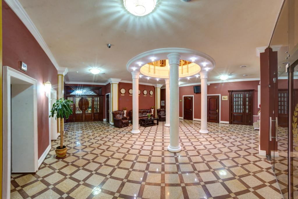 Warszawa Hotel Malekhuv ภายนอก รูปภาพ